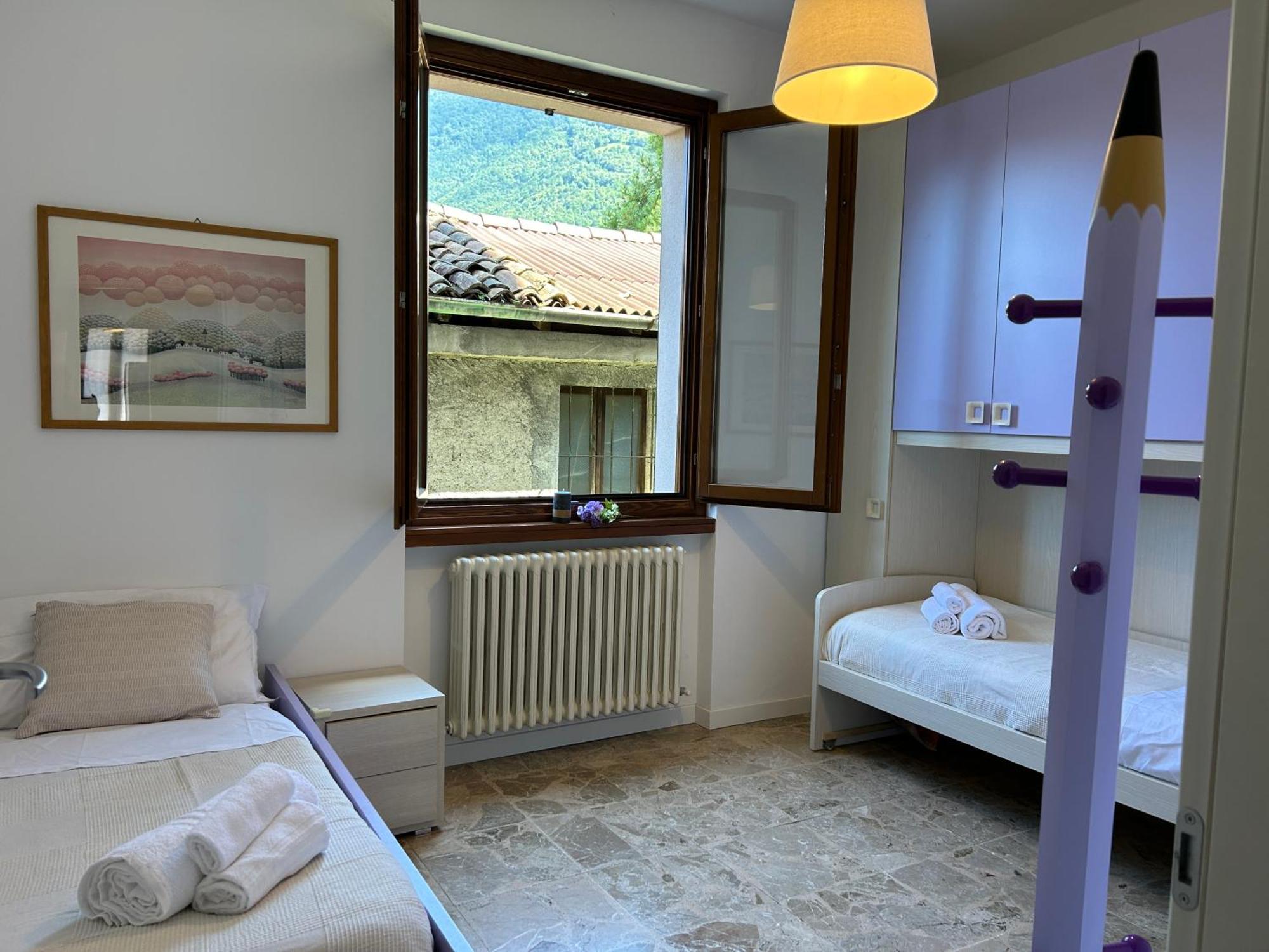 Terrazza Fucinetta Apartment Introbio Екстериор снимка